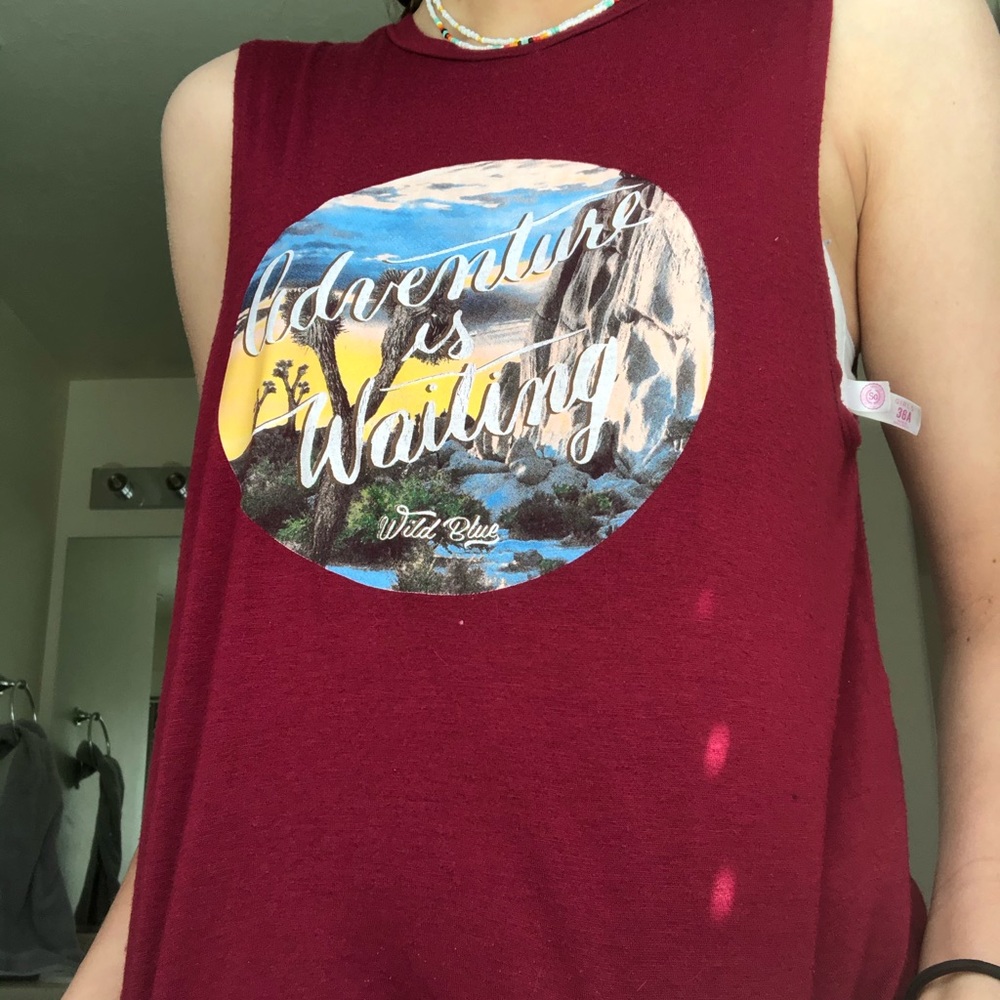 maroon tank top